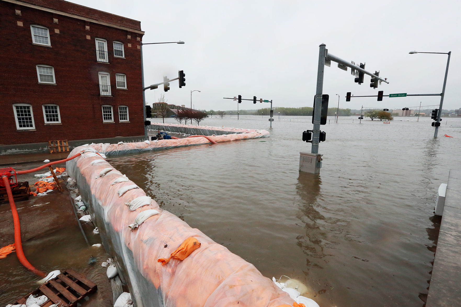 050119-qct-qca-flood-018